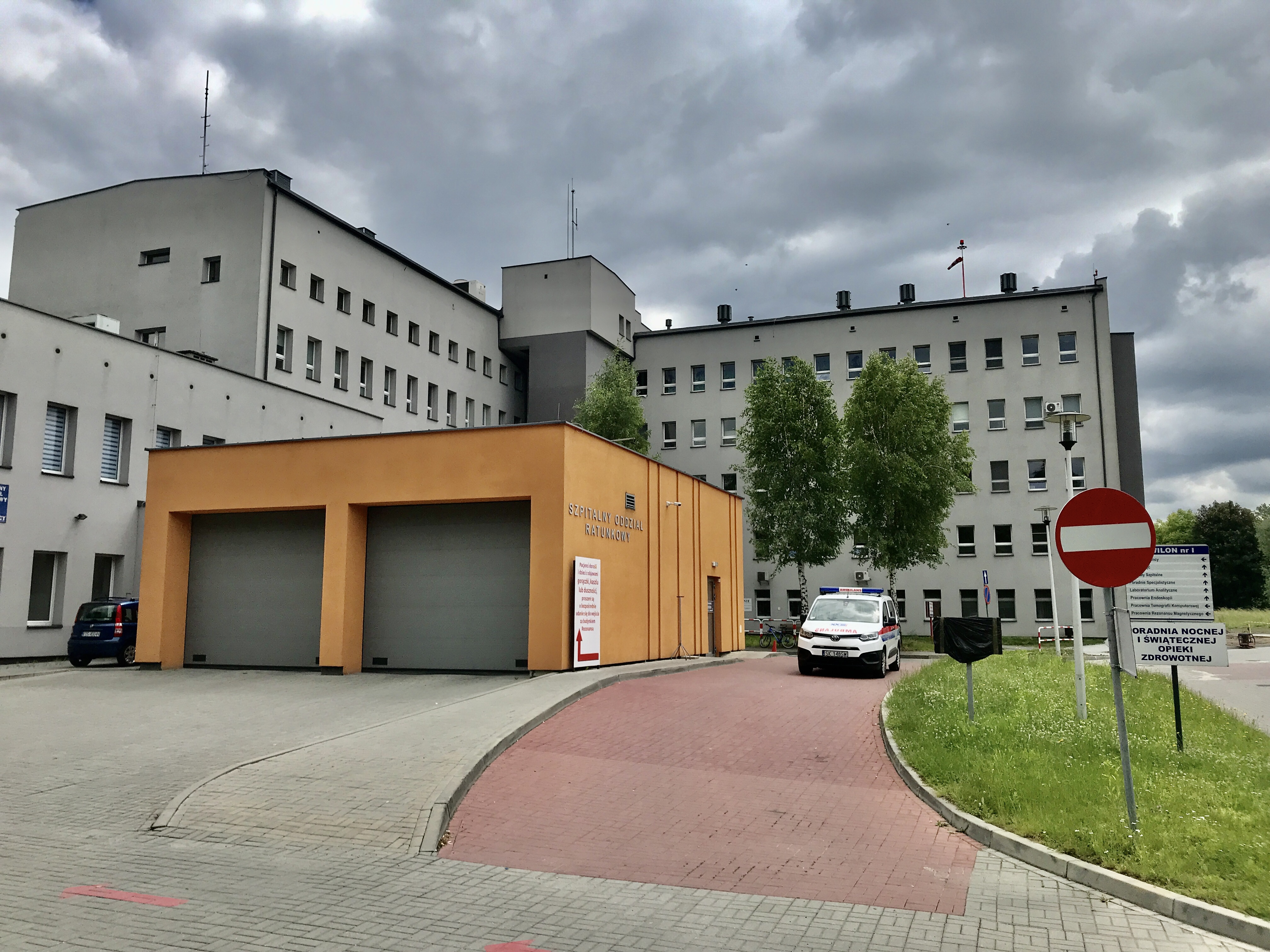 Wyłudzenia dodatków covidowych w Szpitalu Powiatowym w Oświęcimiu. Dwie osoby z zarzutami