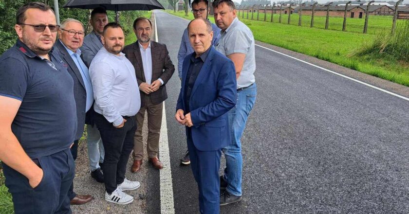 Remont dróg powiatowych w Oświęcimiu, Brzezince i Osieku