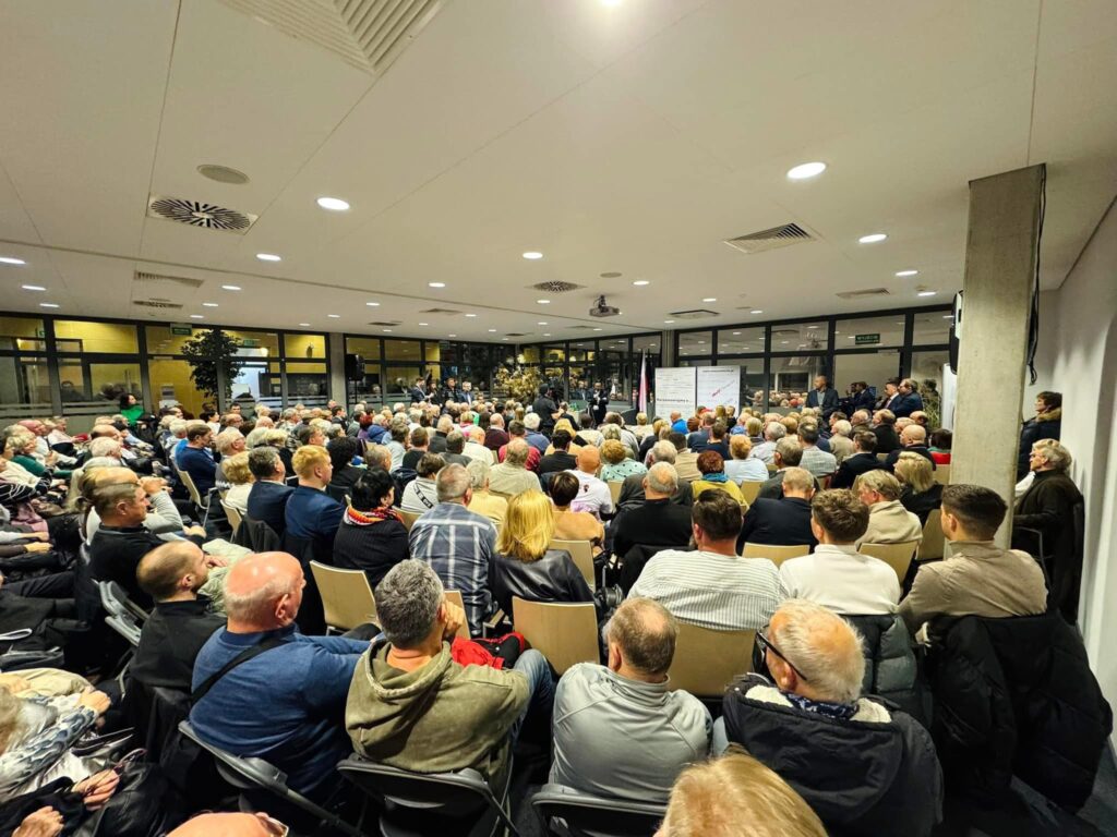 Kawa z Danielem Obajtkiem