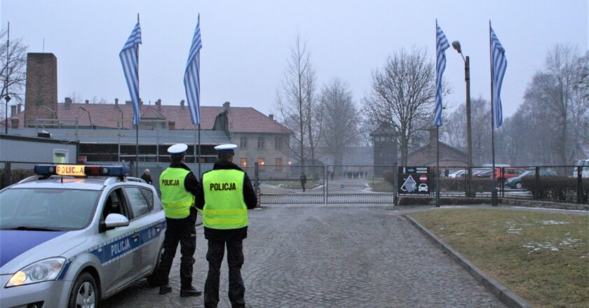 Auschwitz rocznica wyzwolenia obchody utrudnienia Oświęcim Brzezinka