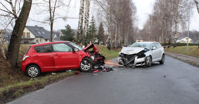 Groźne zderzenie Audi z Suzuki
