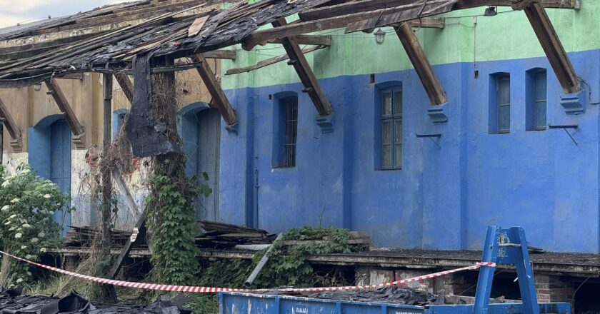 Rozpoczęła się rozbiórka dawnego dworca towarowego w Oświęcimiu