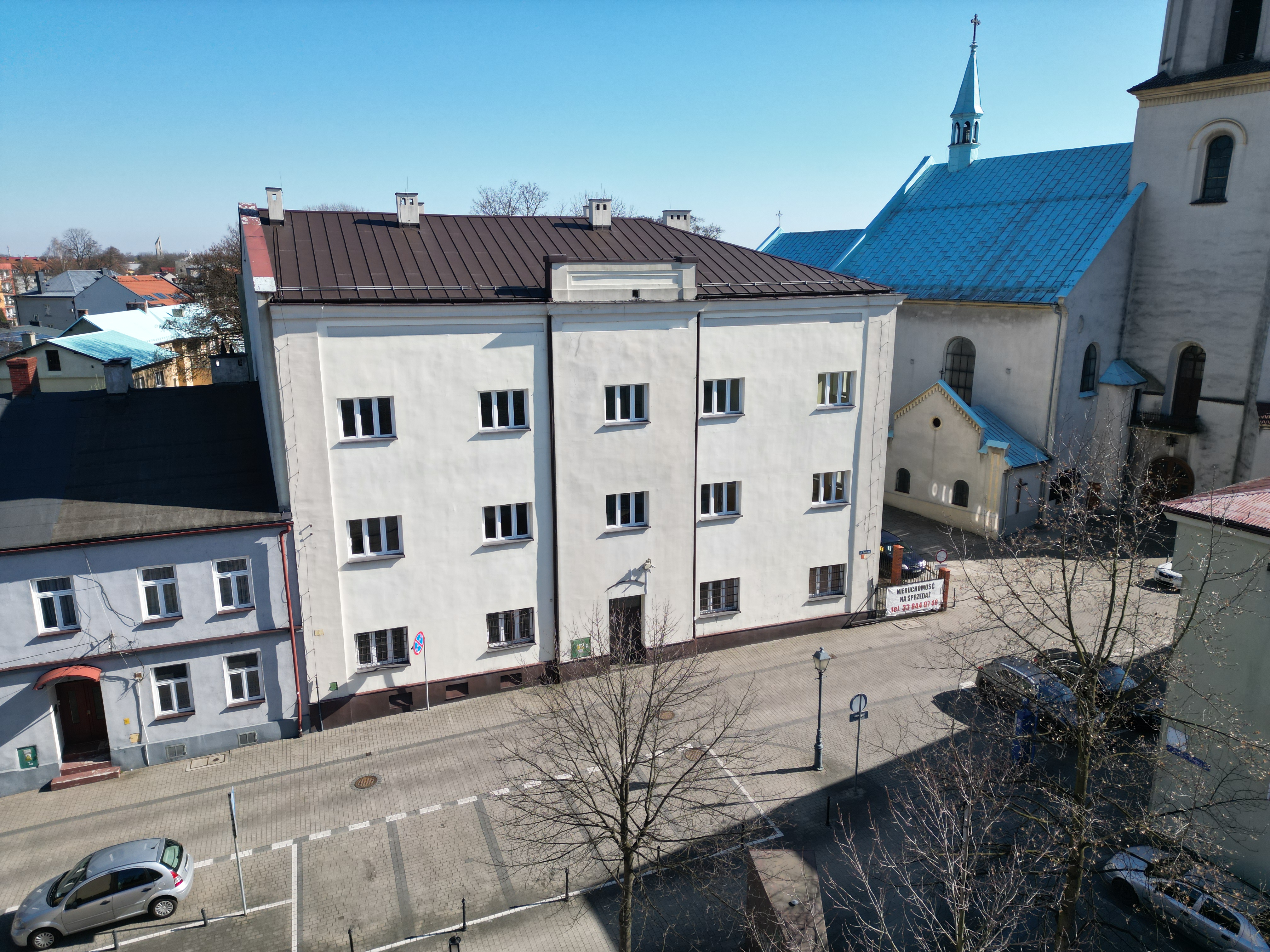 Szkoła, w której uczyły się żydowskie i katolickie dzieci, zmieni się w centrum walki z nienawiścią