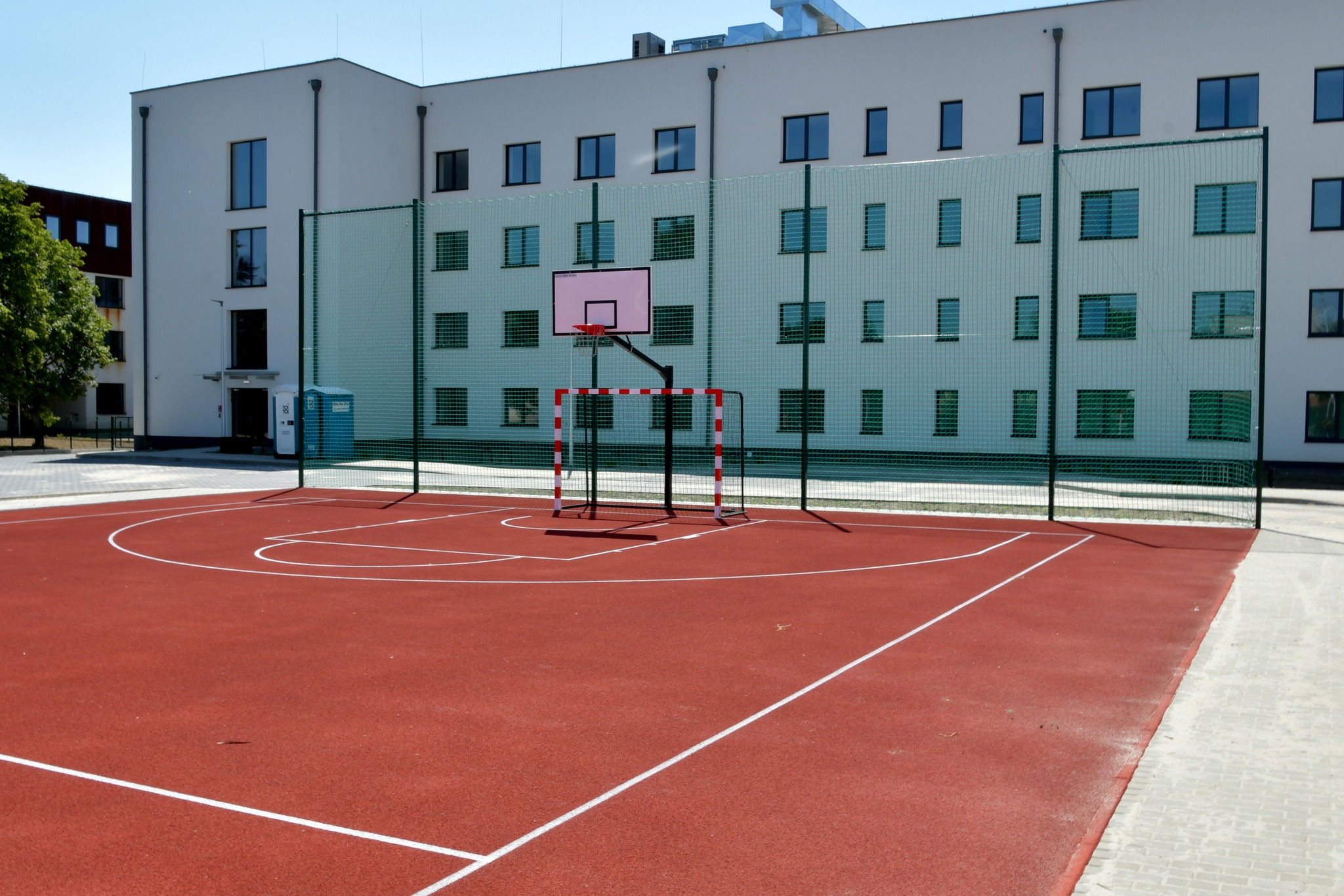 Powiat inwestuje w sport – od remontu „Chemika” po nowy kompleks przy SOSW