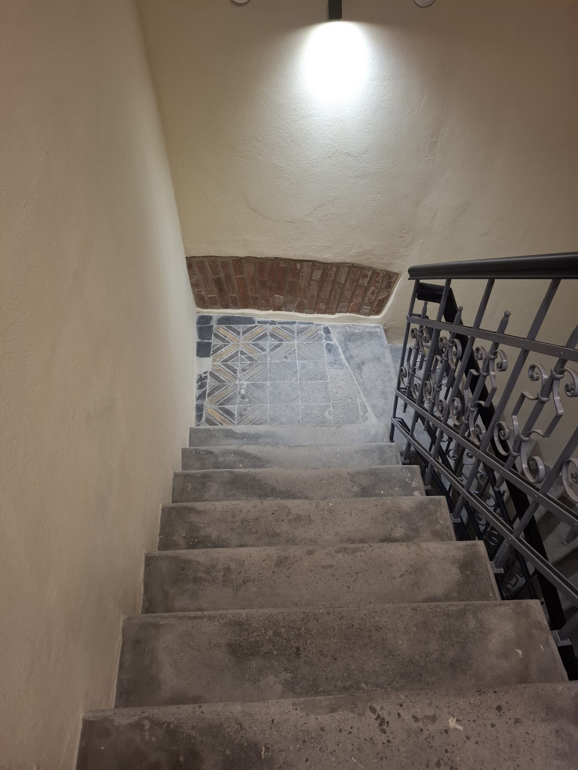 Zrewitalizowane kamienice przy ul. Mickiewicza gotowe. Pierwsi mieszkańcy już się wprowadzają