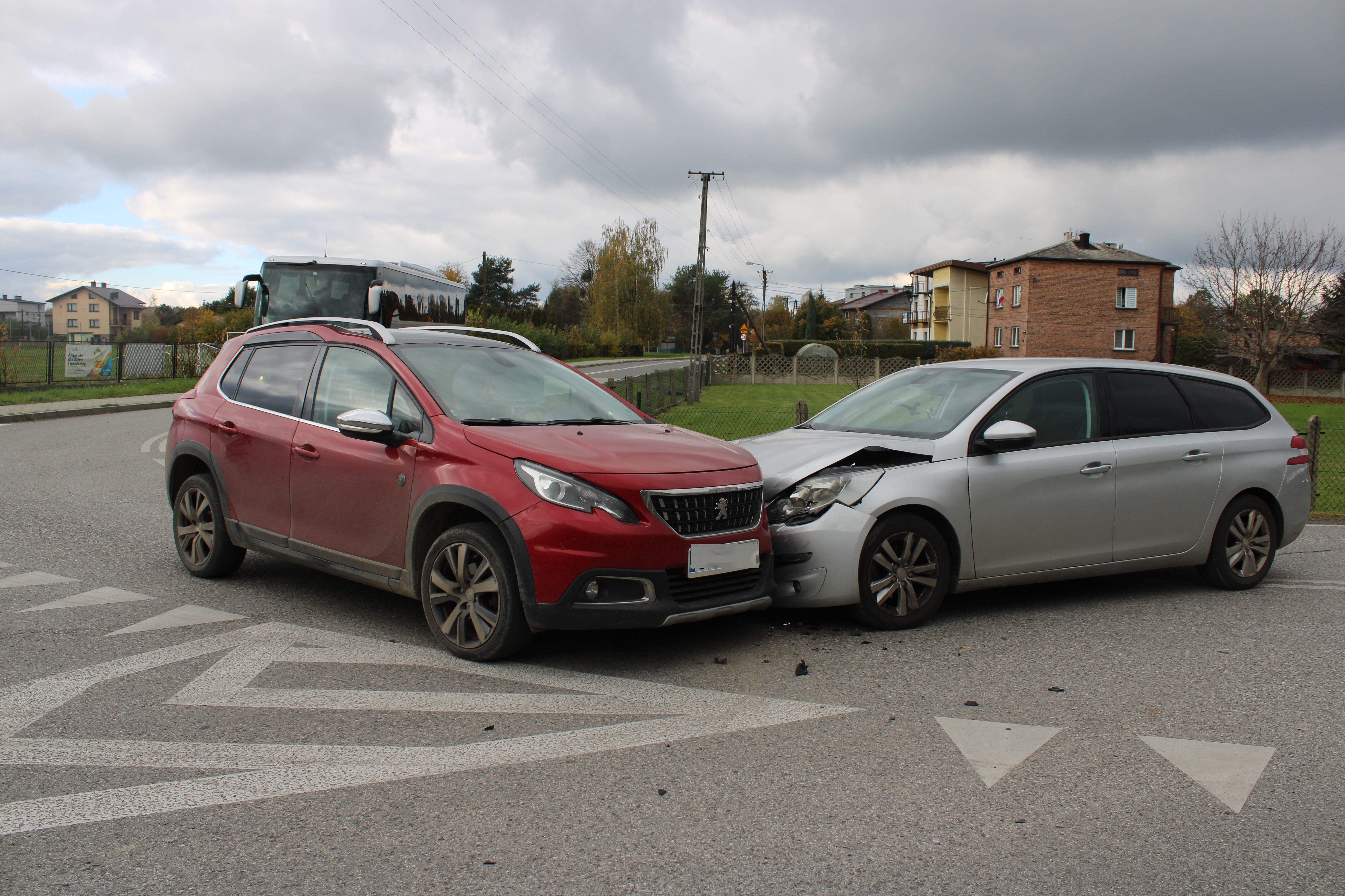 Pijany kierowca z Osieka spowodował kolizję w Brzezince