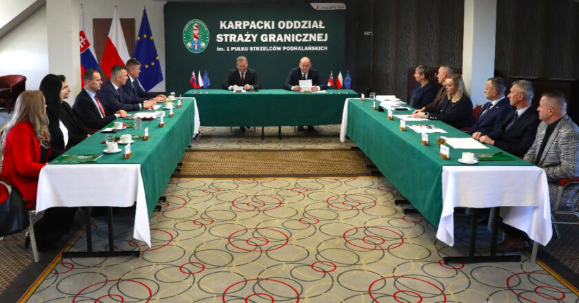 Spotkanie pełnomocników granicznych Polski i Słowacji w Oświęcimiu – rozmowy o bezpieczeństwie polsko-słowackiej granicy w siedzibie Karpackiego Oddziału Straży Granicznej.