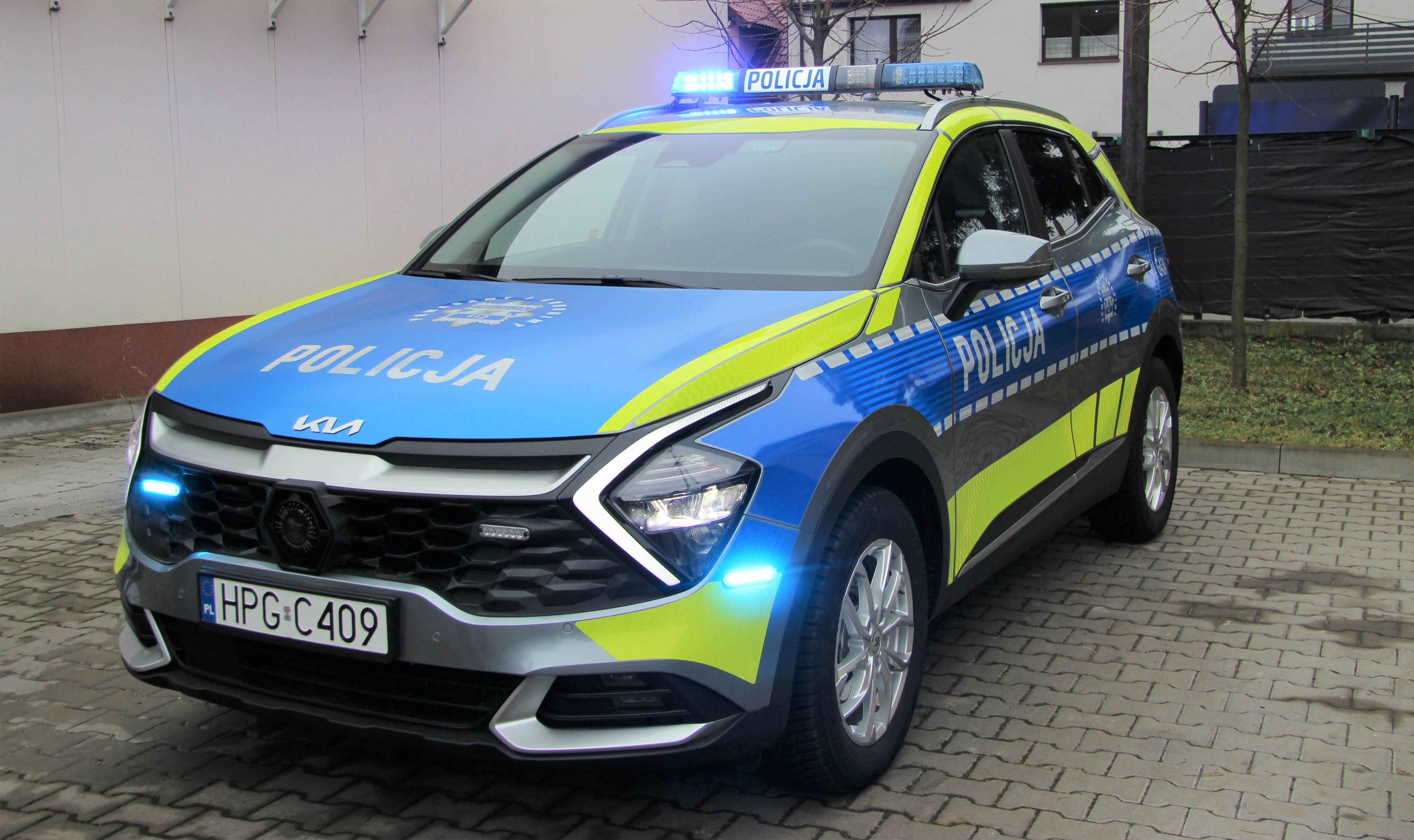 Hybrydowa bestia na służbie. Nowa Kia Sportage 4×4 wyjechała na ulice gminy Chełmek