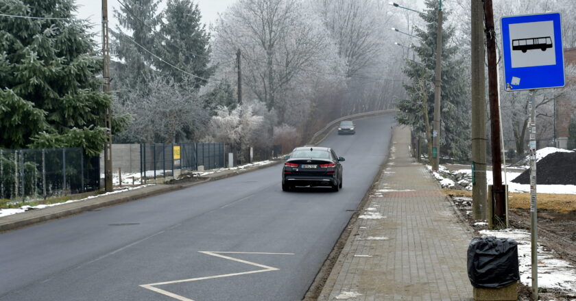Nowo wyremontowany odcinek ul. Męczeństwa Narodów w Brzezince po modernizacji