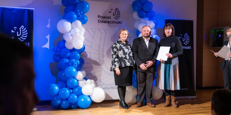 Wręczenie umów dotacyjnych organizacje pozarządowe Powiat Oświęcimski SOSW Oświęcim kultura sport rehabilitacja 2026