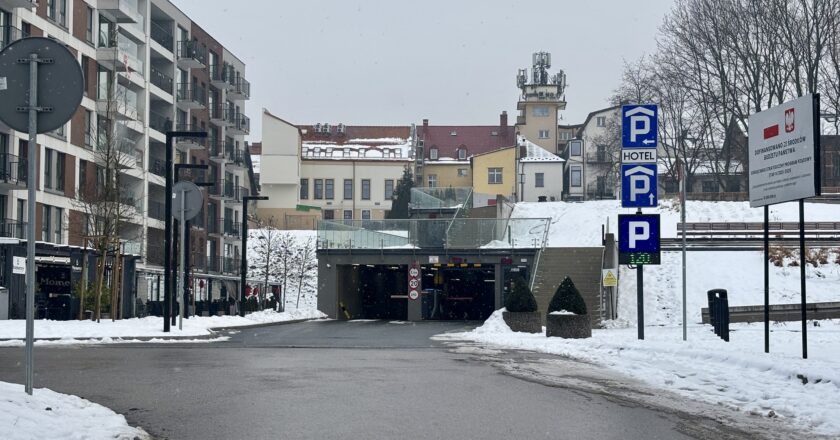 Parking podziemny Bulwary Oświęcim koszty utrzymania 33 miliony złotych radni zapytanie prezydent 2026