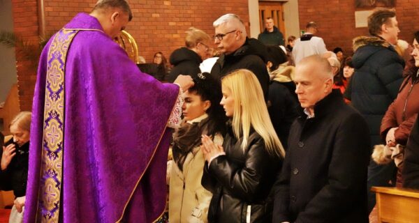 Biskup Roman Pindel Środa Popielcowa Msza święta Oświęcim kościół św. Maksymiliana Kolbego homilia Auschwitz 2026