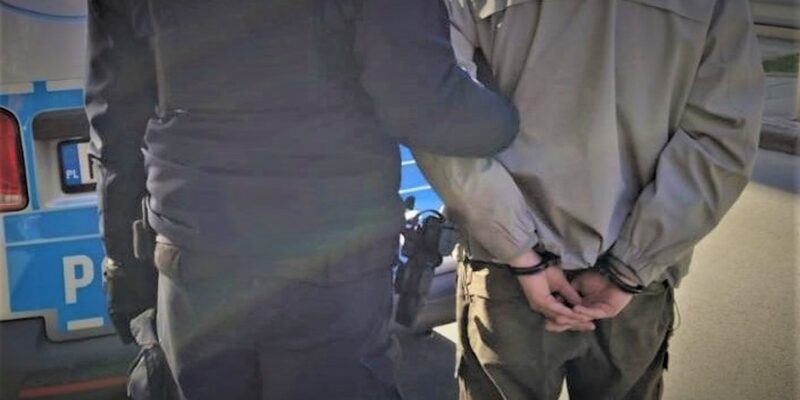 Policja Oświęcim patrol dzielnicowi zatrzymanie poszukiwanych mieszkańców akcja 2026