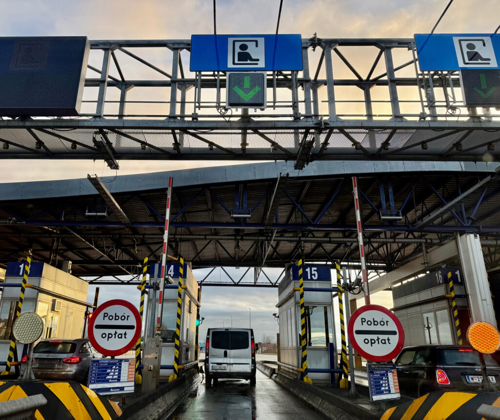 Autostrada A4 między Katowicami a Krakowem z bramkami poboru opłat