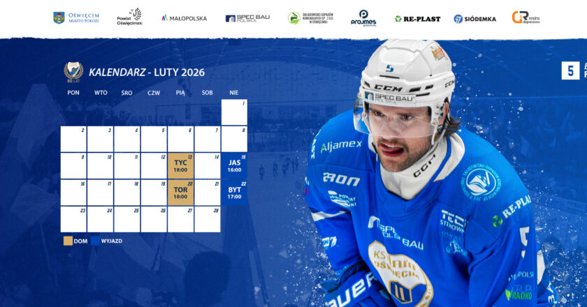 Grafika z kalendarzem meczów hokejowej Unii Oświęcim na luty 2026 z wizerunkiem zawodnika w niebieskim stroju.