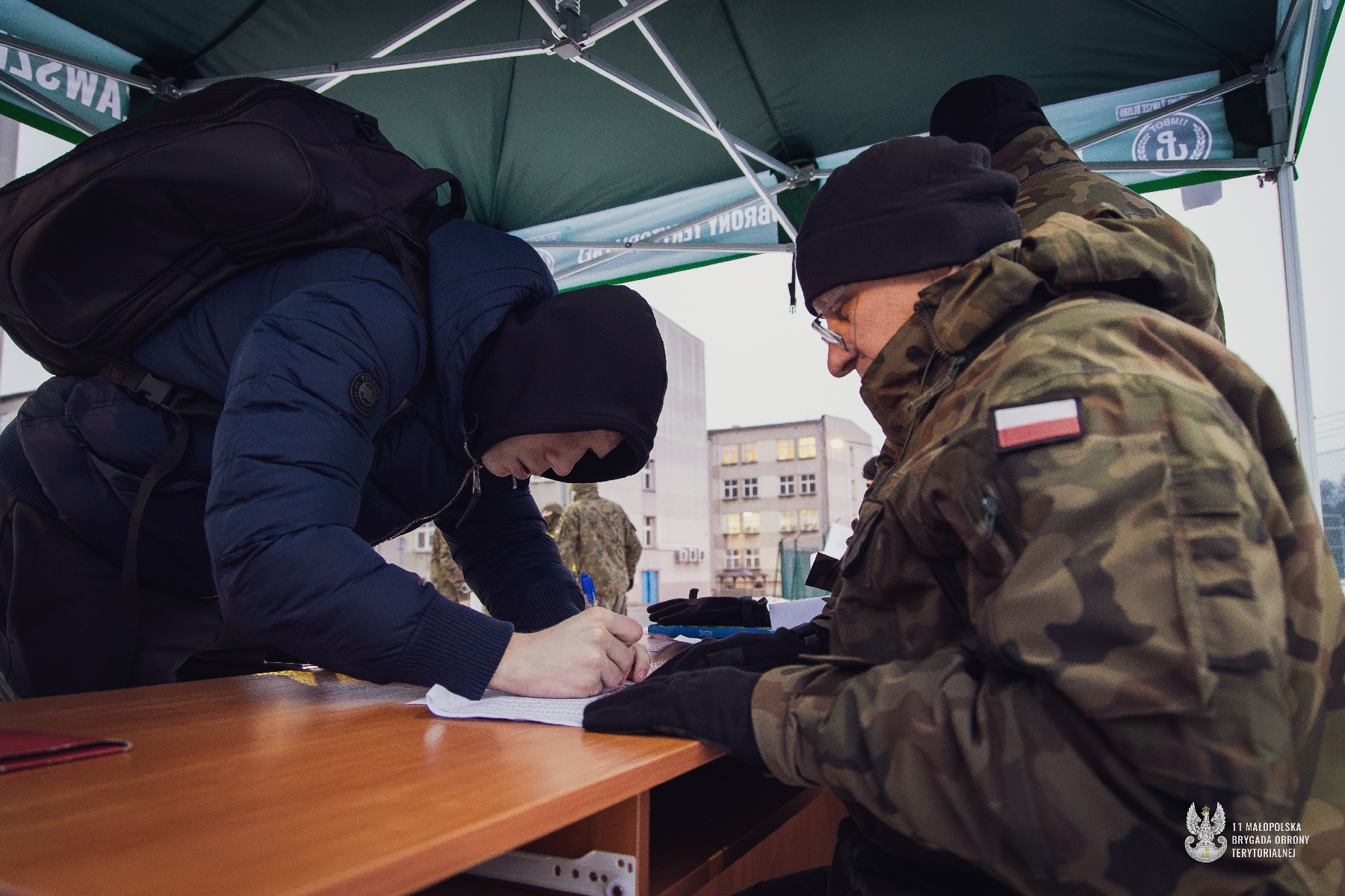 Ferie zamiast odpoczynku? Ponad 100 ochotników rozpoczęło szkolenie w Małopolskiej Brygadzie WOT