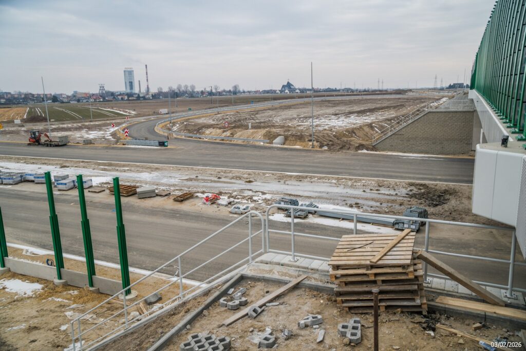 Droga ekspresowa S1 Bieruń Oświęcim budowa opóźnienie otwarcie marzec 2026 GDDKiA pogoda