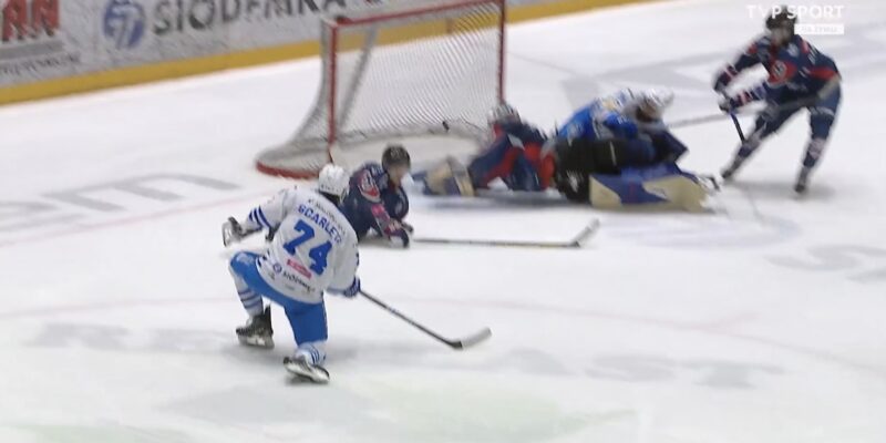 Unia Oświęcim półfinał Scarlett złoty gol dogrywka Toruń 3:2 play-off hokej GKS Katowice 2026