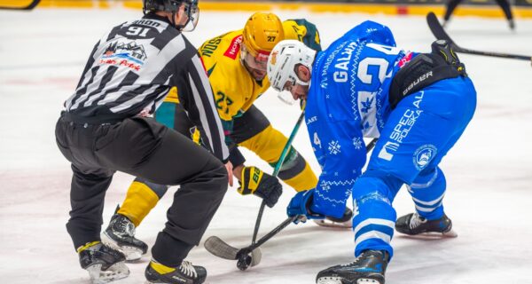 Unia Oświęcim półfinał play-off GKS Katowice mistrz sezonu terminarz 15 marca hokej 2026