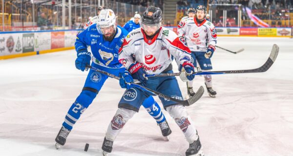 Unia Oświęcim porażka Toruń 1:2 play-off ćwierćfinał KH Energa hokej seria 2:1 2026