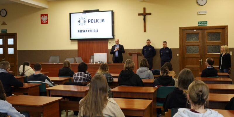 Policja Oświęcim rekrutacja salezjanie komendant Dziekanowski Jakubowski Jurecka Zespół Szkół Zawodowych maturzyści 2026