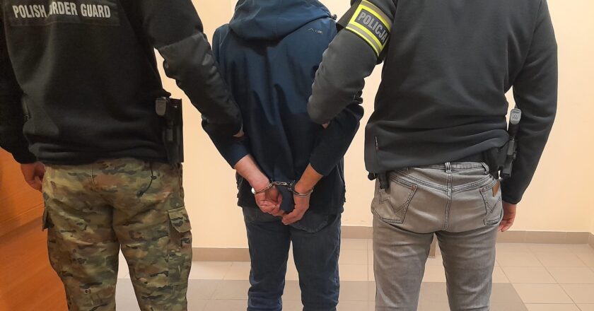 Policja Oświęcim Brzeszcze zatrzymanie oszustwo na wypadek 24-latek areszt 90 tysięcy złotych seniorzy 2026