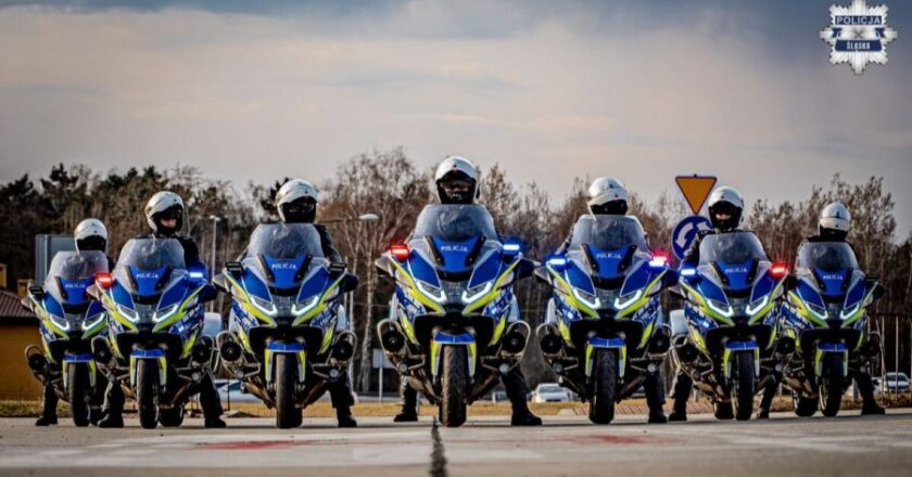 Sezon motocyklowy Oświęcim Małopolska 2026 policja apel bezpieczeństwo motocykle kurz kruszywo opony temperatura