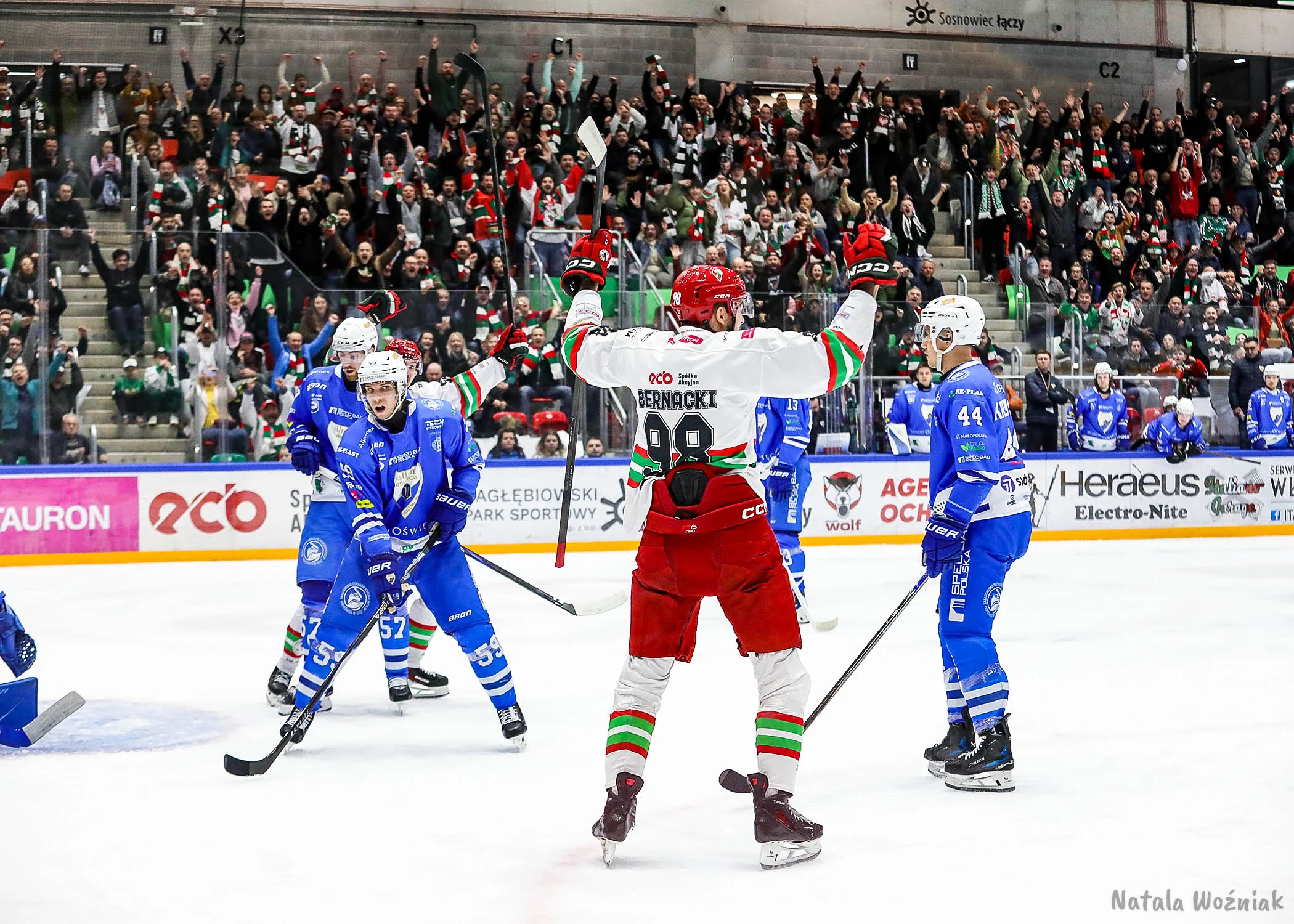 Gorzki koniec sezonu Unii Oświęcim w Tauron Hokej Lidze. Brąz pojechał do Sosnowca