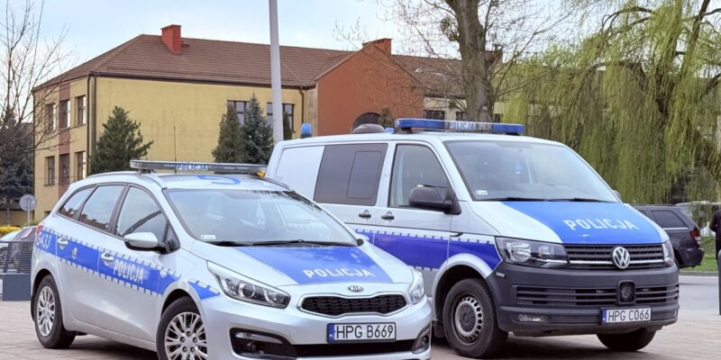 Ostrzeżenie policji przed oszustwem internetowym metodą na inwestycje w akcje – fałszywy broker wyłudził 160 000 zł od mieszkańca gminy Oświęcim, kwiecień 2026