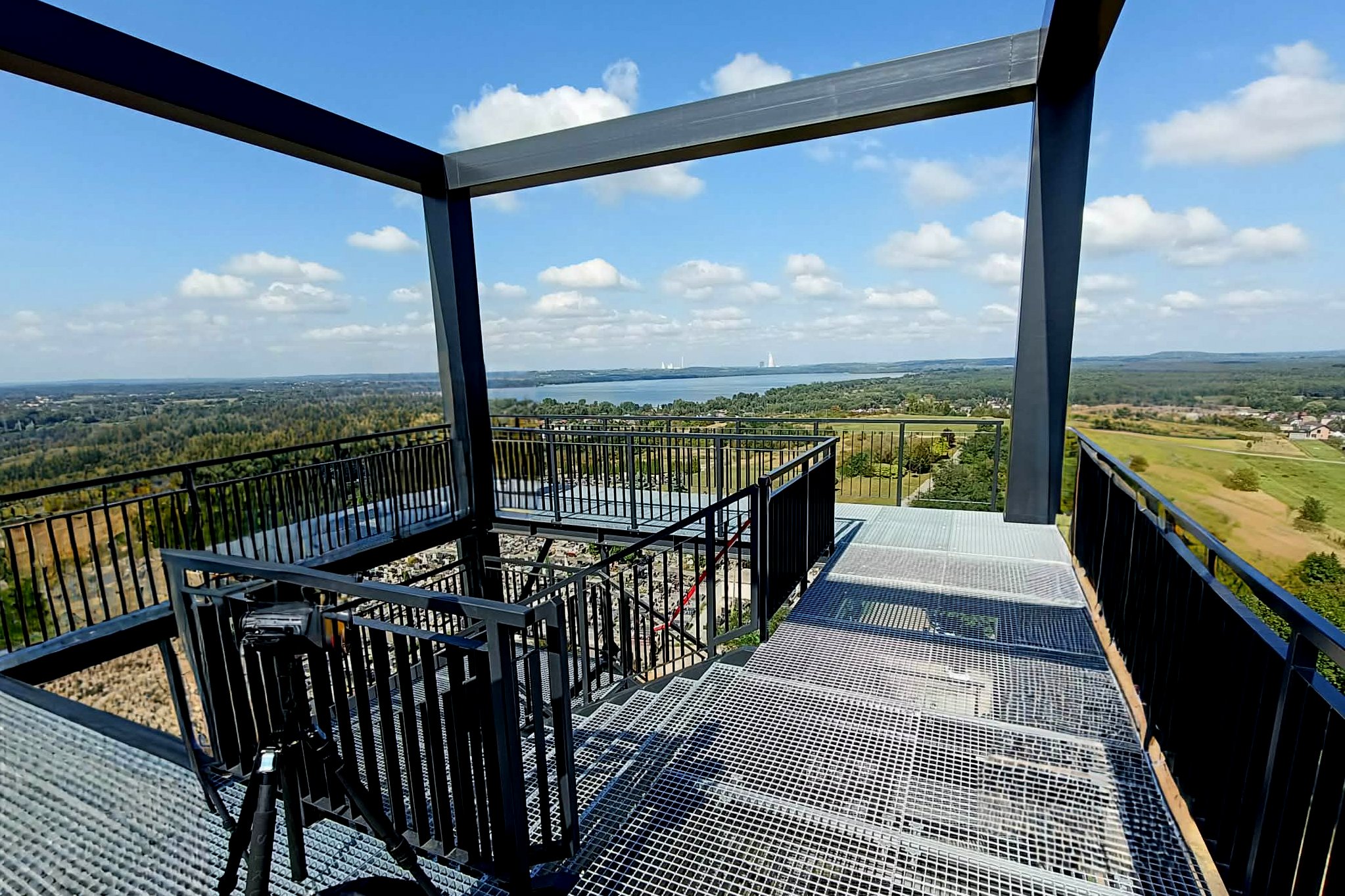 Wieża widokowa im. rotmistrza Pileckiego w Chełmku otwarta. 36 metrów widoków na powiat oświęcimski